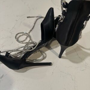 Elegant Black Stiletto Heels with Silver Accents
